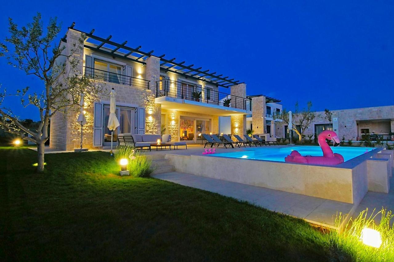 Villa Flamingo Kaštelir المظهر الخارجي الصورة